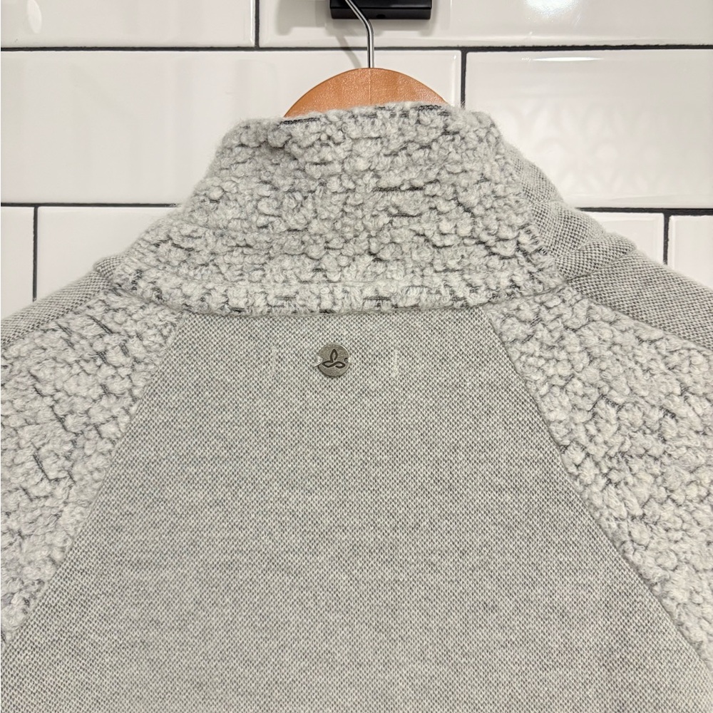 prAna Lockwood fleece Sweater Bone Heather M - Picture 8 of 8
